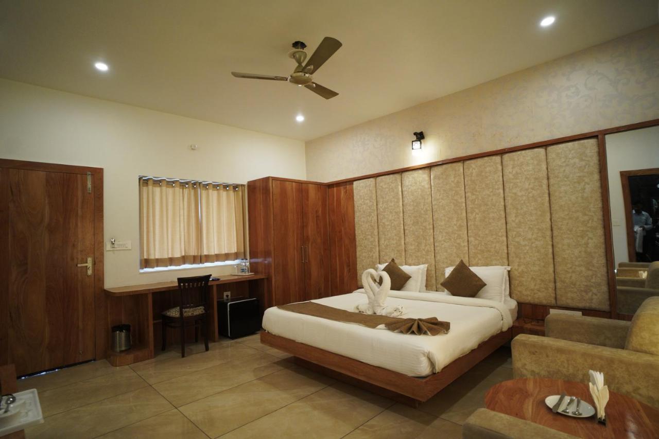 Amar Bagh Resort Pushkar Bagian luar foto