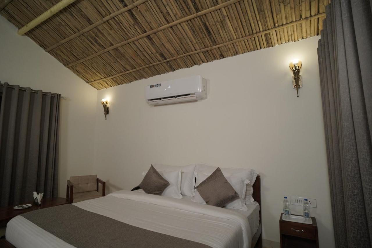 Amar Bagh Resort Pushkar Bagian luar foto