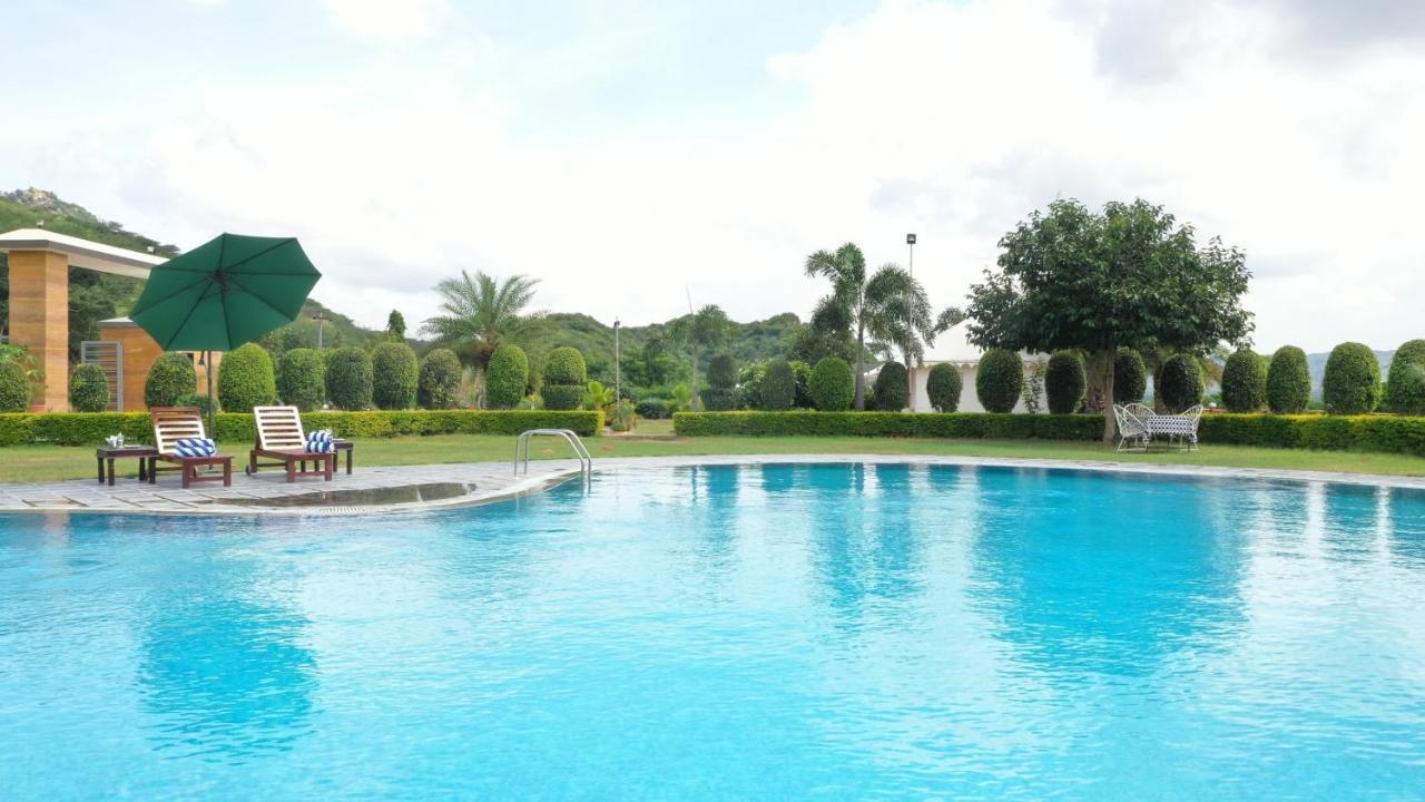 Amar Bagh Resort Pushkar Bagian luar foto