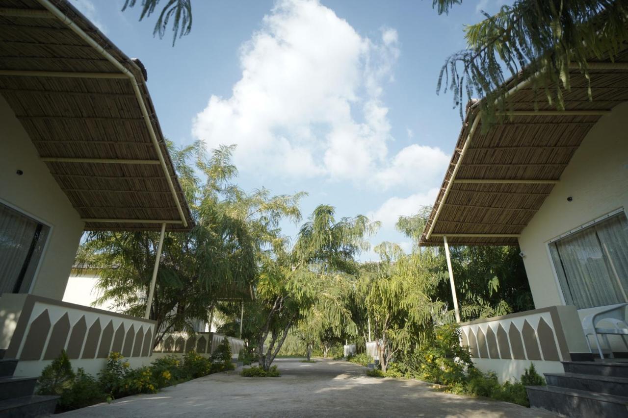 Amar Bagh Resort Pushkar Bagian luar foto